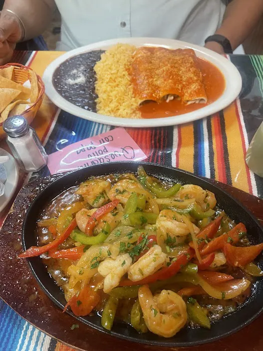 Los Almuerzos Mexicanos Picture 10