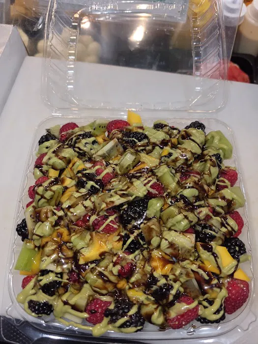 Quick Stop gourmet deli & market Picture 3