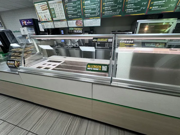Subway Picture 9