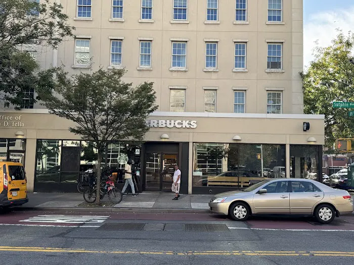 Starbucks Picture 5