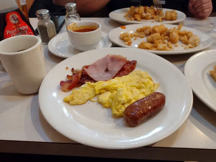 Briarwood Cafe Picture 10