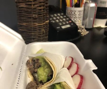 Rojas Deli