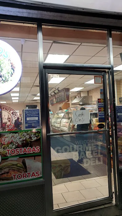 Court House Gourmet Deli Picture 2