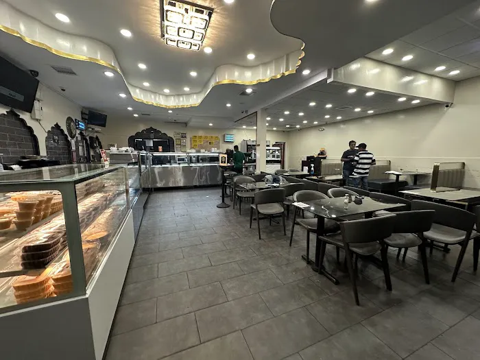 AL Aqsa Restaurant | Halal Food in Jamaica Picture 7