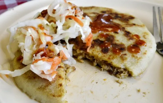 El Comal Pupuseria Picture 1