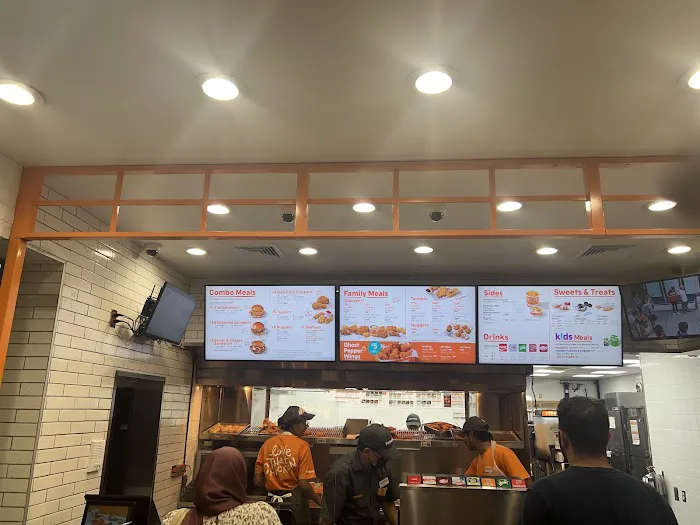 Popeyes Louisiana Kitchen Picture 3