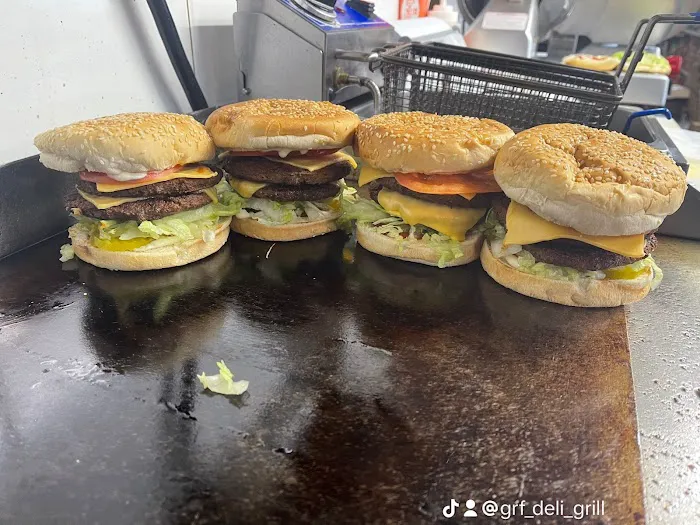Green Food Mart Deli Picture 4