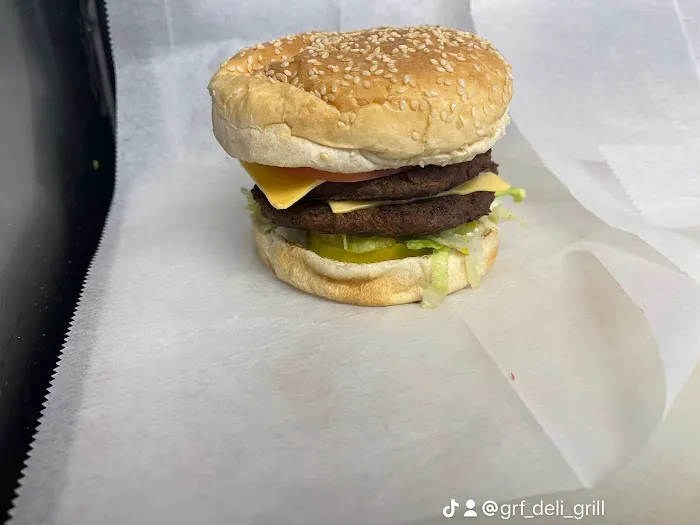 Green Food Mart Deli Picture 1