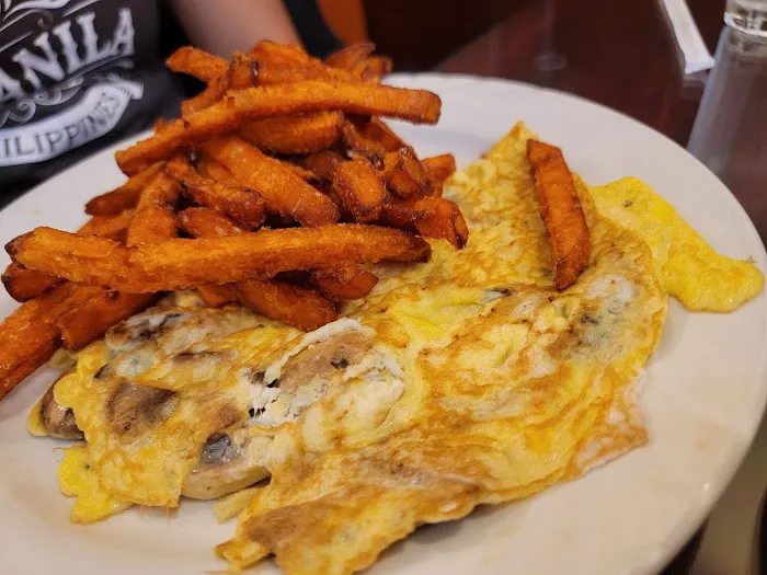 Avenita Diner Picture 8