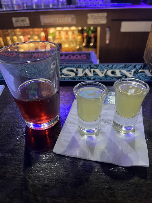 Cheap Shots Sports Bar & Lounge Picture 7