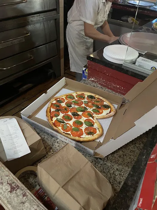 Genesis Pizza Picture 8