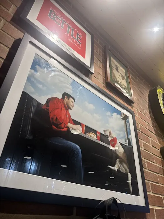 Raising Cane's Chicken Fingers Picture 1