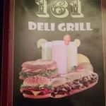 Queen's Pizza & Deli