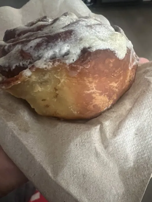 Cinnabon Picture 5