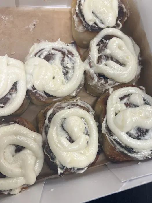 Cinnabon Picture 8