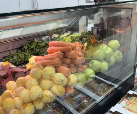 MR Green Juice Bar & Grill