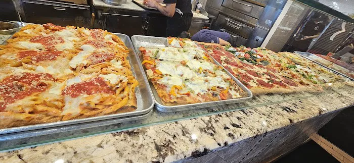 Romeo's Pizzeria Picture 8