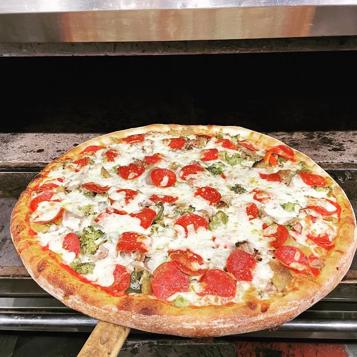 Tommy's Pizza Picture 4