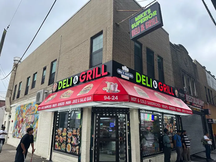 Mike’s Superior Deli and Grill Picture 7