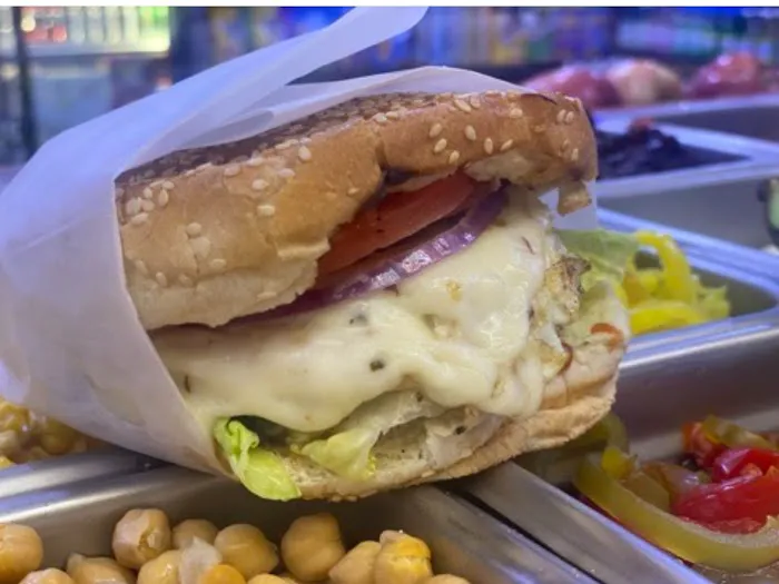Mike’s Superior Deli and Grill Picture 10