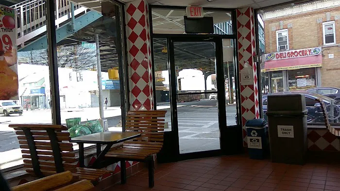(Liberty) Kennedy Fried Chicken & Burgers (Halal) Picture 3