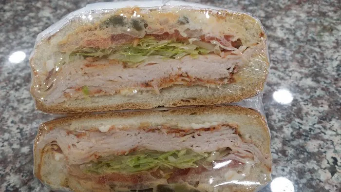 Quick stop deli & grill Picture 1