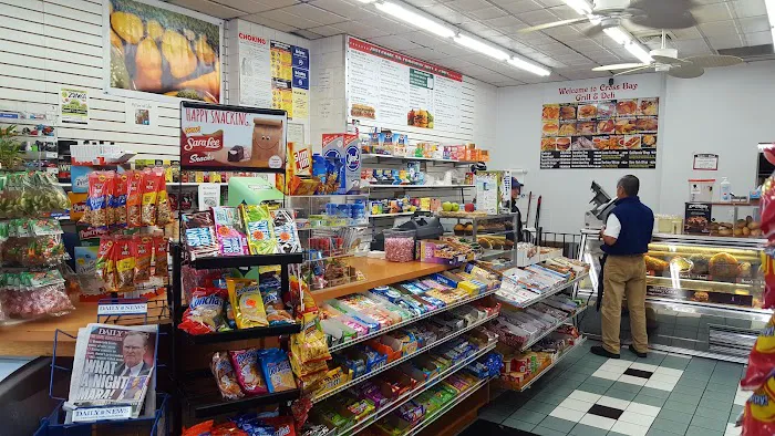 Cross Bay Deli & Grill Picture 4