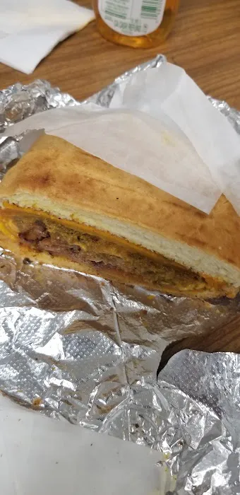 Cross Bay Deli & Grill Picture 1