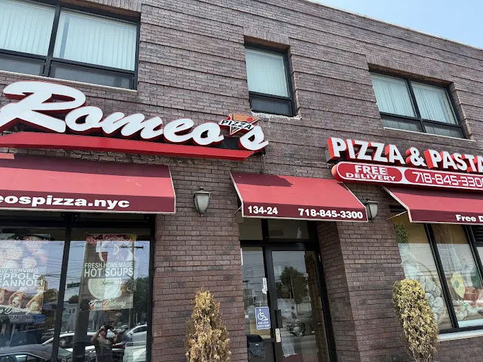 Romeo Pizzeria Picture 3