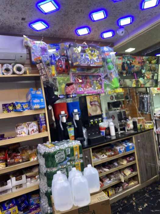 101 Deli and Grocery Halal Picture 9