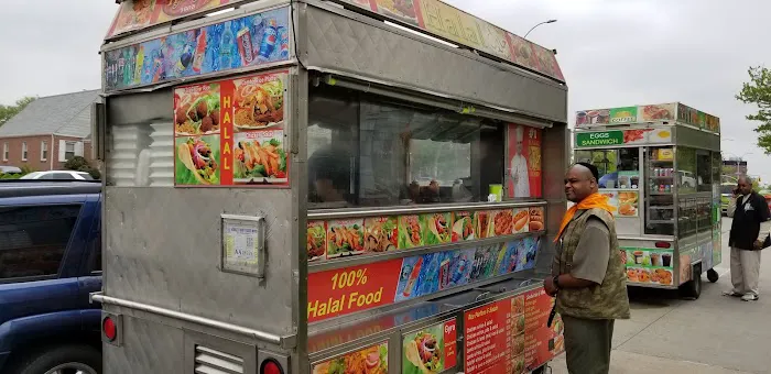 QHC Halal Cart Food Picture 4