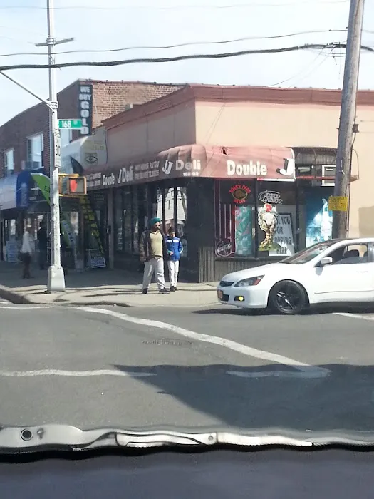 Double J Deli Picture 9