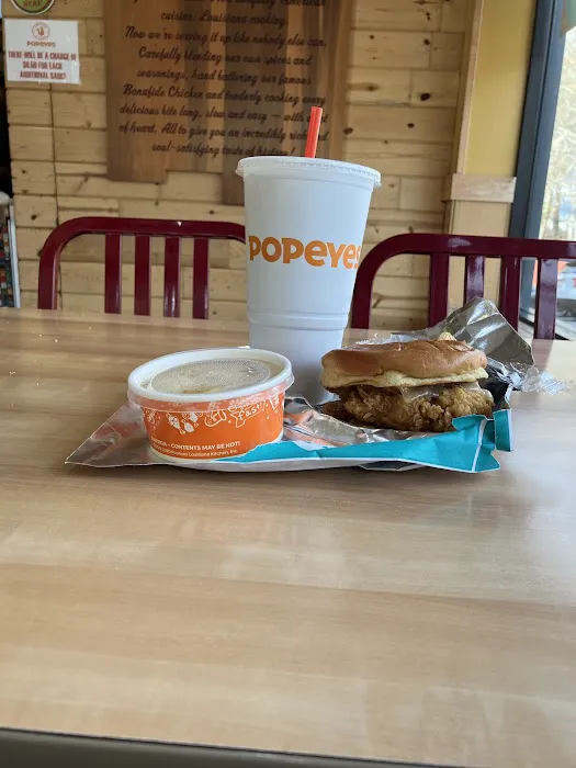 Popeyes Louisiana Kitchen Picture 7