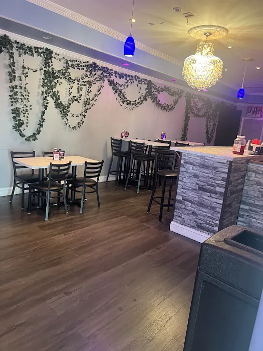 DREAM NYC REST & LOUNGE Picture 3