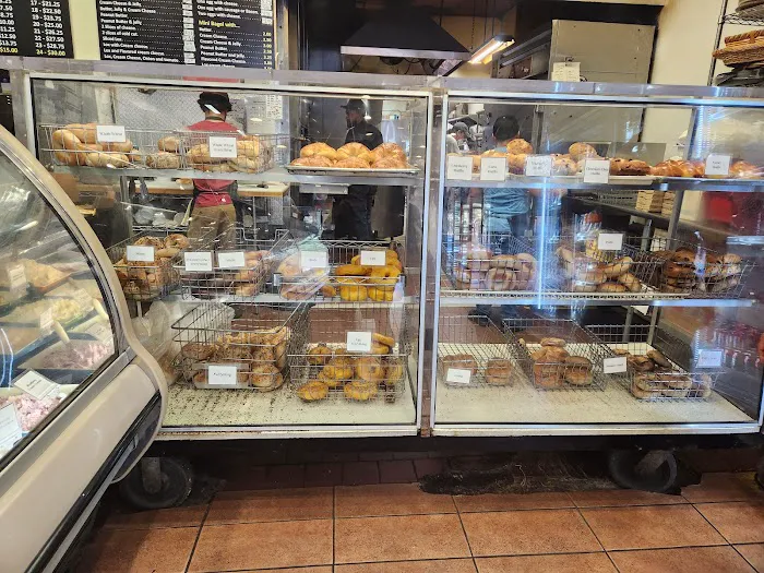Bagels Plus Picture 9