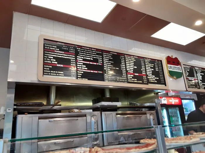 Valentino's Pizzeria & Restaurant Picture 5
