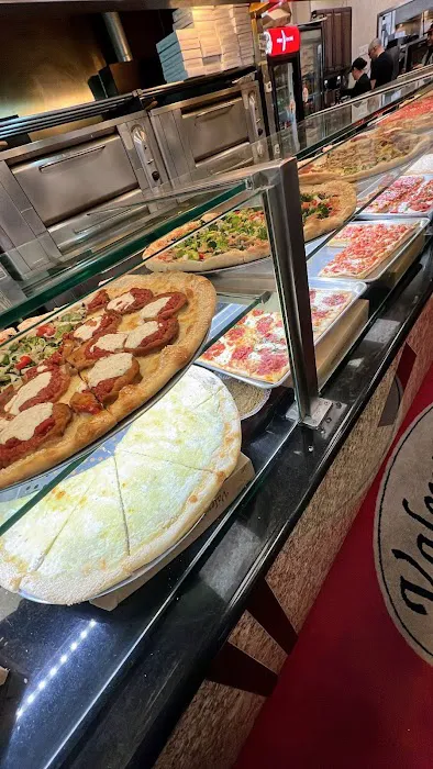 Valentino's Pizzeria & Restaurant Picture 6