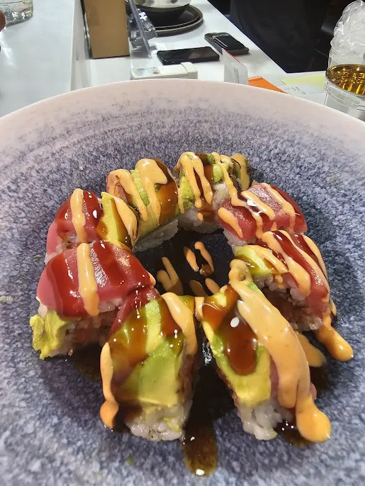 Top Notch Sushi Picture 1