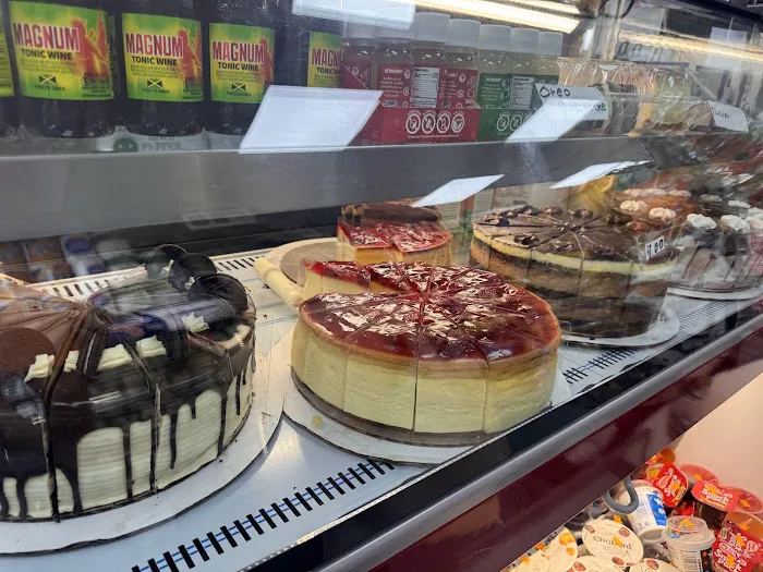 JFK GOURMET DELI Picture 8