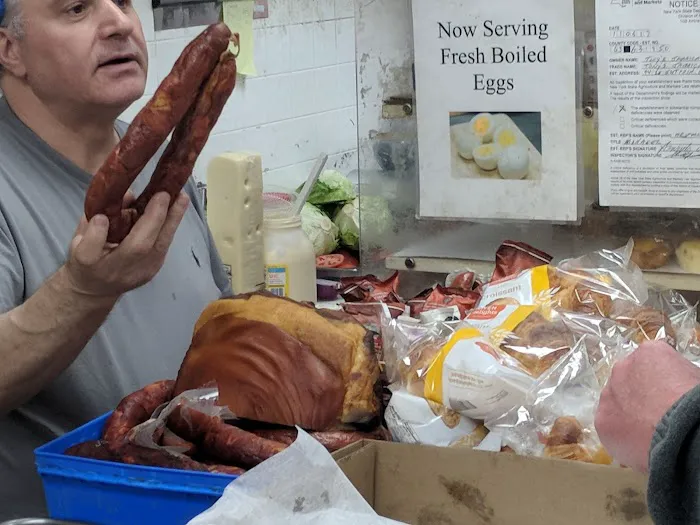 Tony's Jamaica Market Picture 9