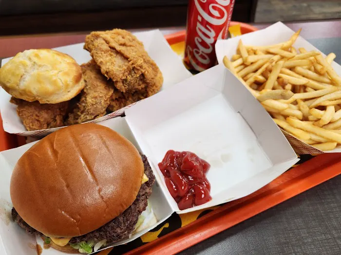Tex’s Chicken & Burgers Picture 8