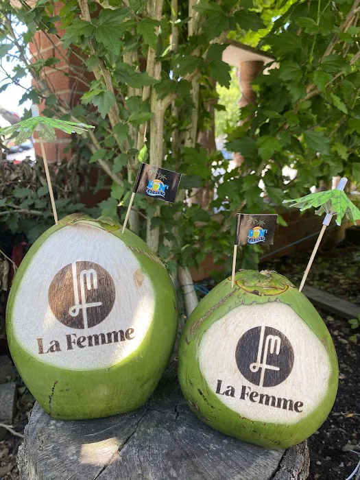Don’s Coconuts Picture 10