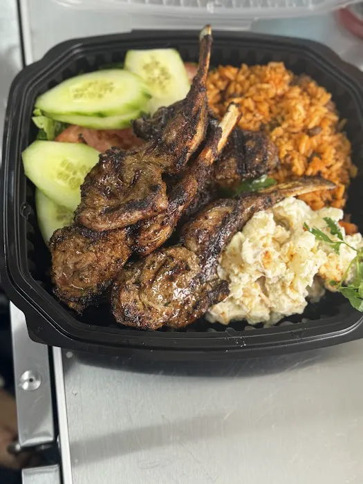 FAT MAN BBQ & GRILL Picture 2