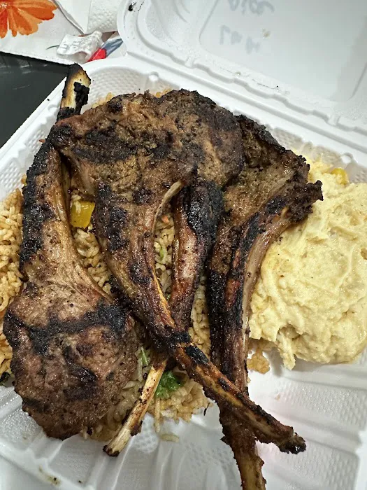 FAT MAN BBQ & GRILL Picture 9