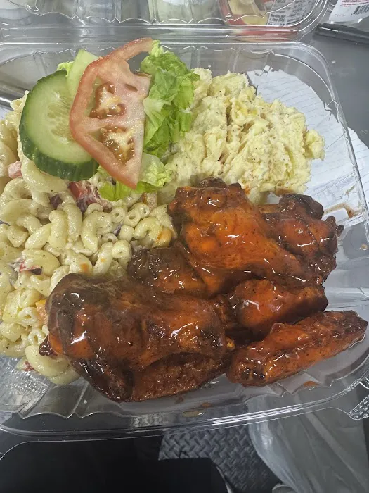 FAT MAN BBQ & GRILL Picture 7