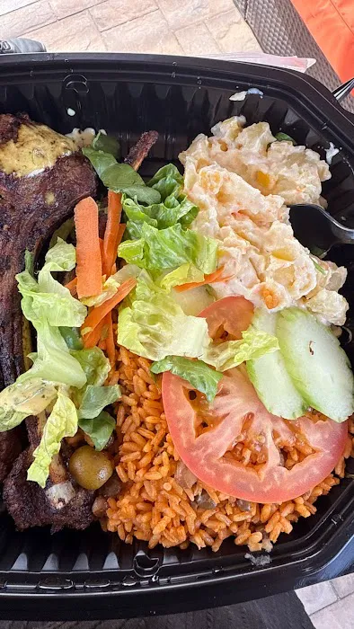 FAT MAN BBQ & GRILL Picture 6