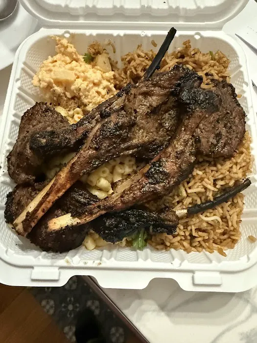 FAT MAN BBQ & GRILL Picture 5