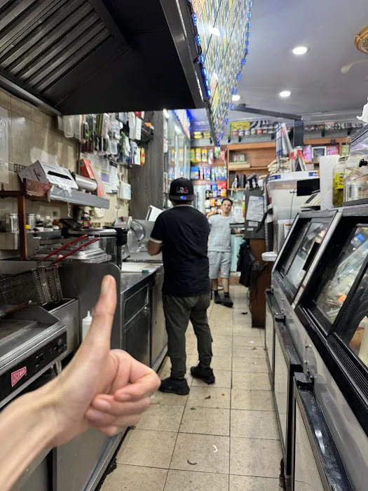 King Deli & Grocery Picture 10
