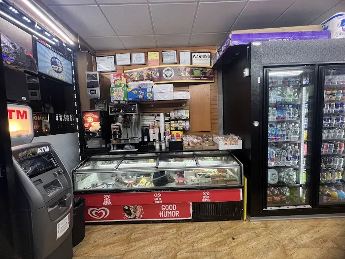 Erica's Convenient Deli Picture 10