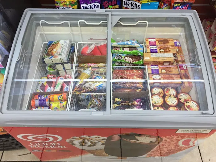 Mars Deli Picture 5